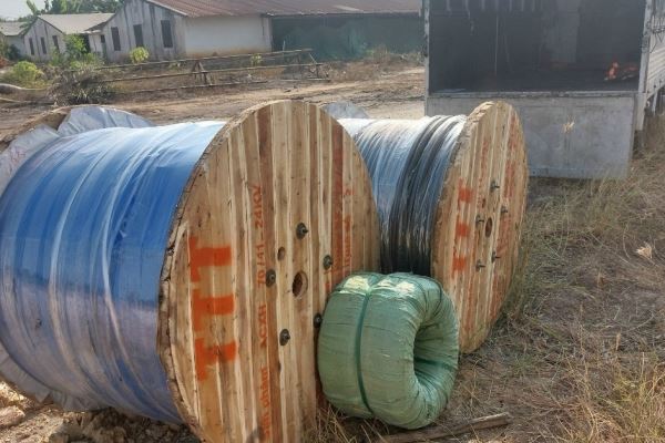 Công trình di dời đường dây tại Long An